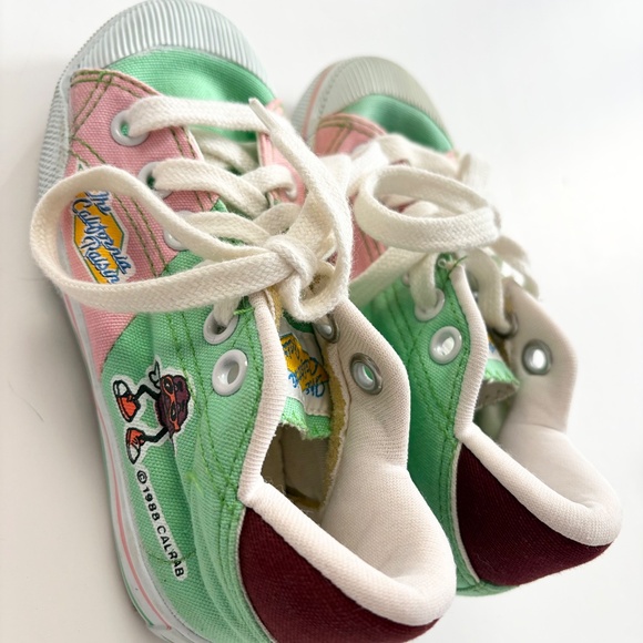 Vintage California raisins canvas sneakers - Picture 4 of 6